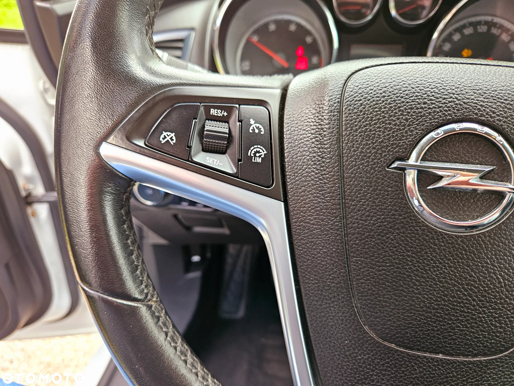 Opel Astra - 20