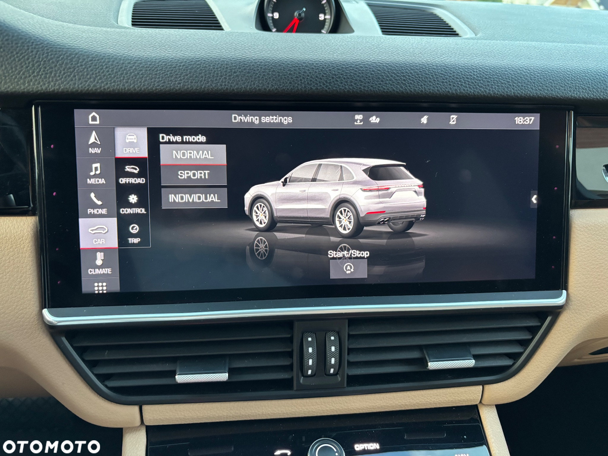 Porsche Cayenne Tiptronic S Platinum Edition - 29