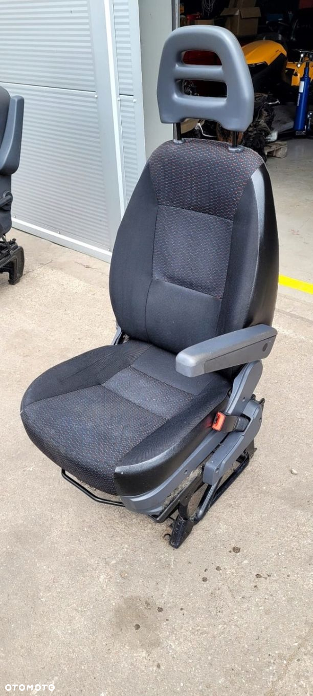 Ducato Boxer Jumper 06-20 Fotel pojedynczy prawy - 2