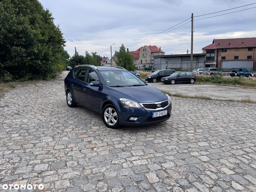 Kia Ceed 1.6 Crdi Optimum + - 4