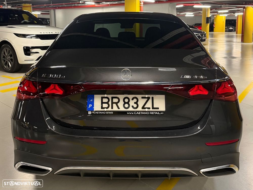 Mercedes-Benz E 300 e Station - 10