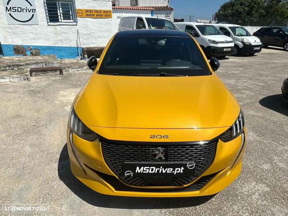 Peugeot 208 1.2 PureTech GT EAT8 - 8