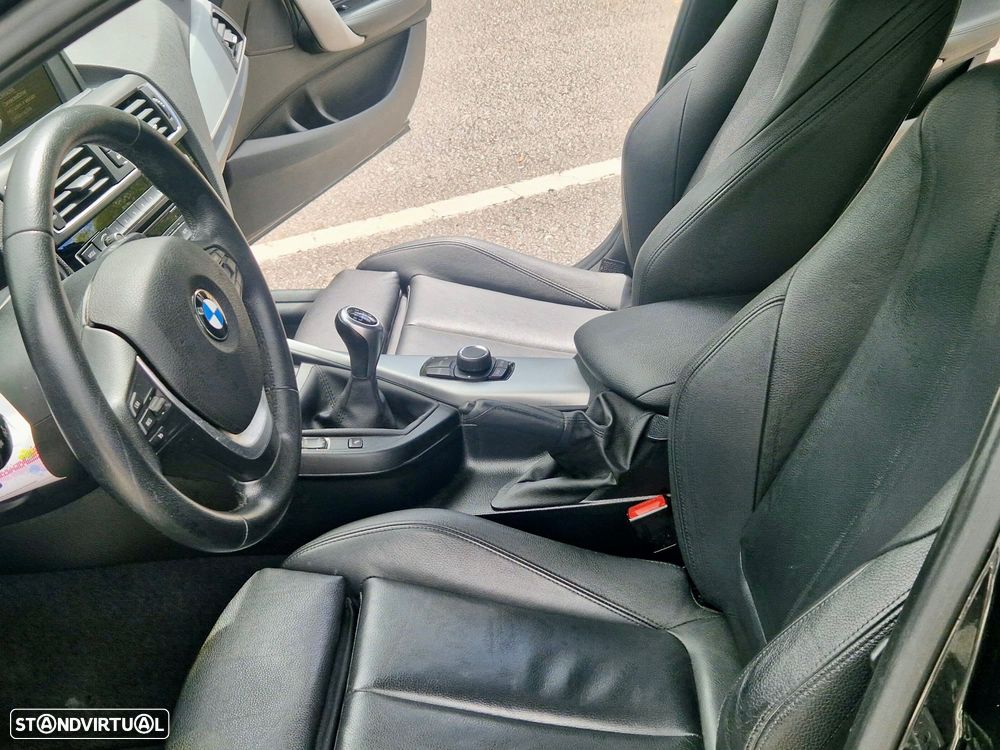 BMW 116 d Line Urban - 11