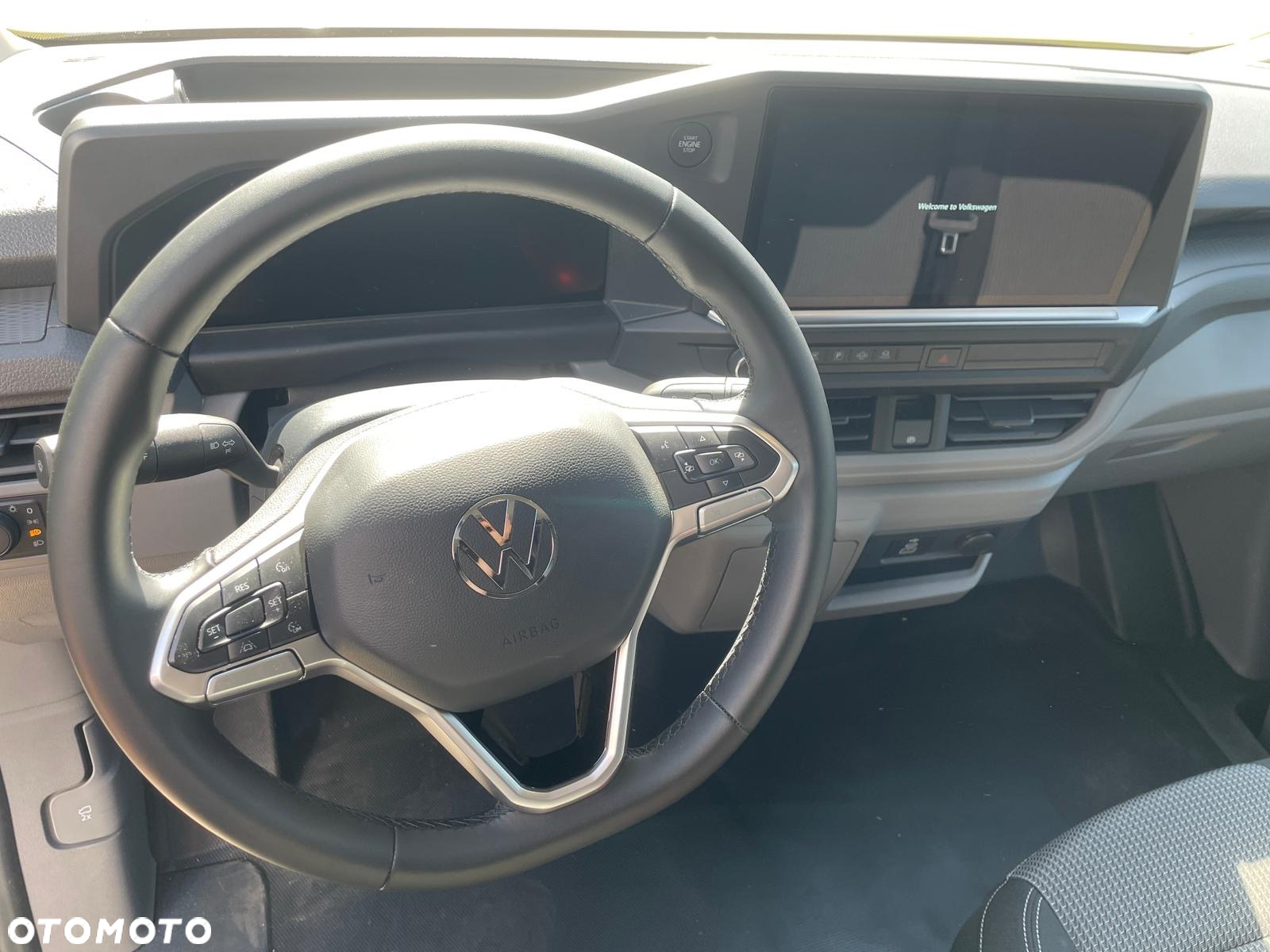 Volkswagen Transporter T7 - 11