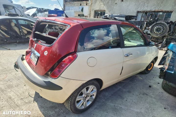 Parasolar dreapta Lancia Ypsilon 2 (Type 843) [2003 - 2006] 1.4 benzi - 5