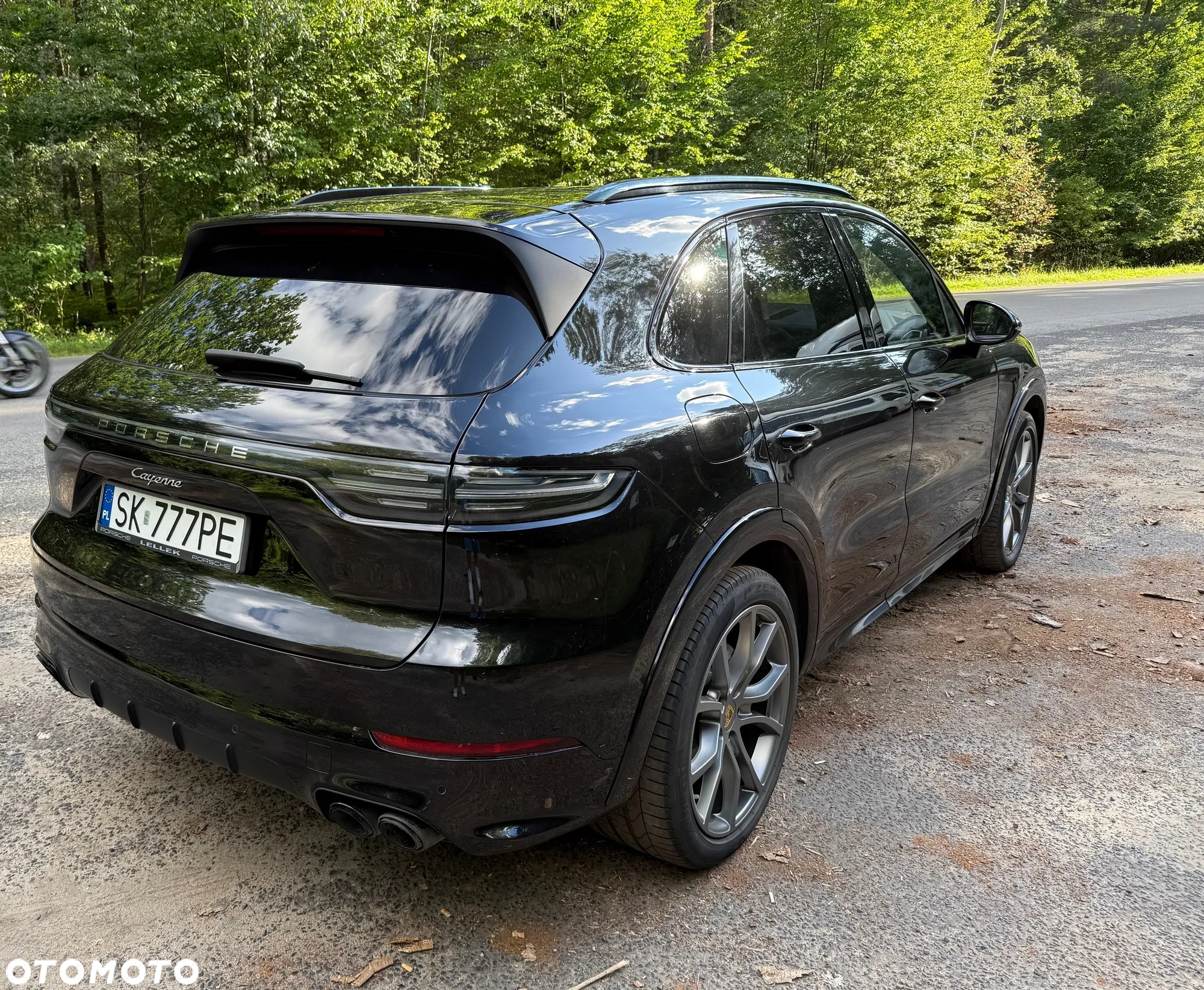 Porsche Cayenne - 3