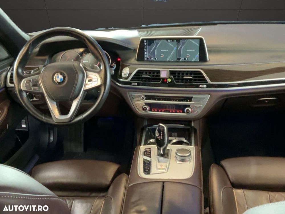 BMW Seria 7 740Le xDrive iPerformance - 8