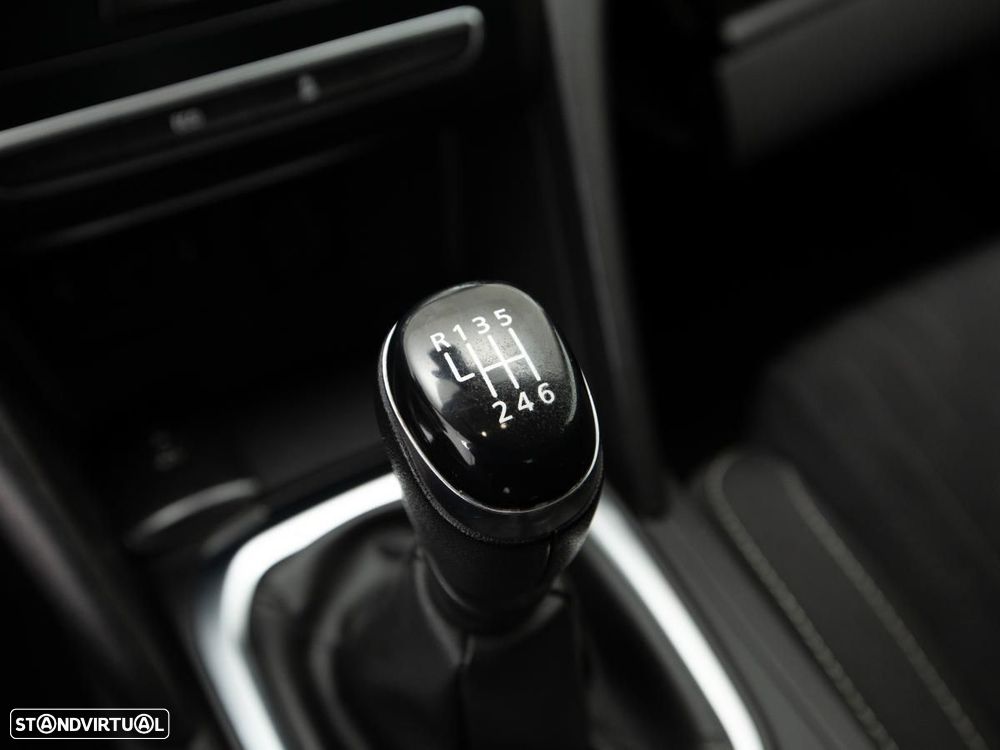 Renault Mégane 1.5 Blue dCi Limited - 16