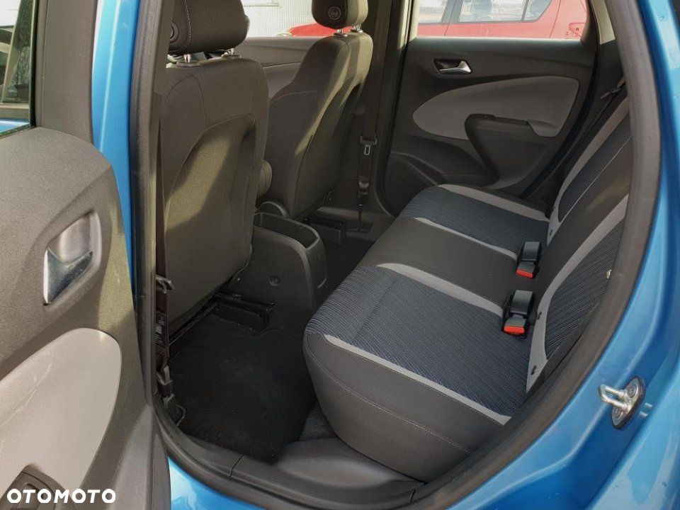 Opel Crossland X - 28