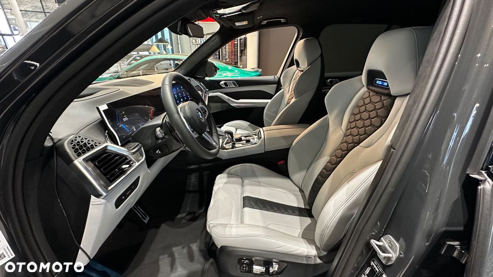 BMW X5 M Competition - 6