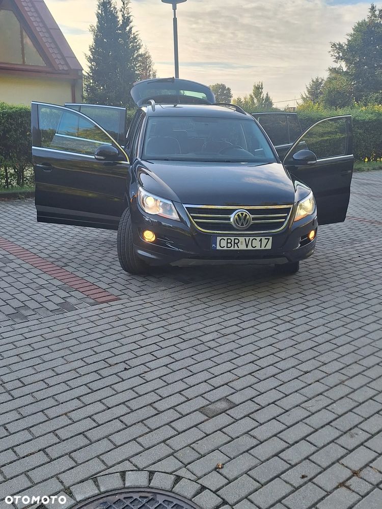 Volkswagen Tiguan 2.0 TDI DPF 4Motion Track & Avenue - 6