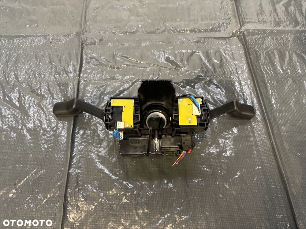 VW Skoda Audi Manetki przełączniki pod kierownicę 5Q1953507FL - 3