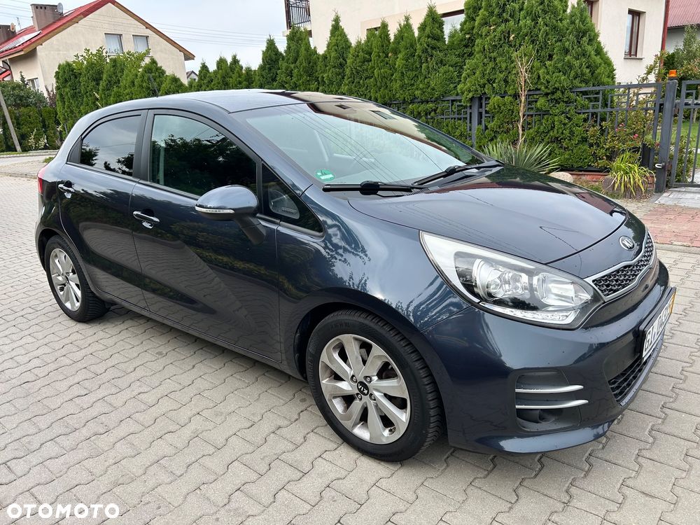 Kia Rio 1.4 M - 3