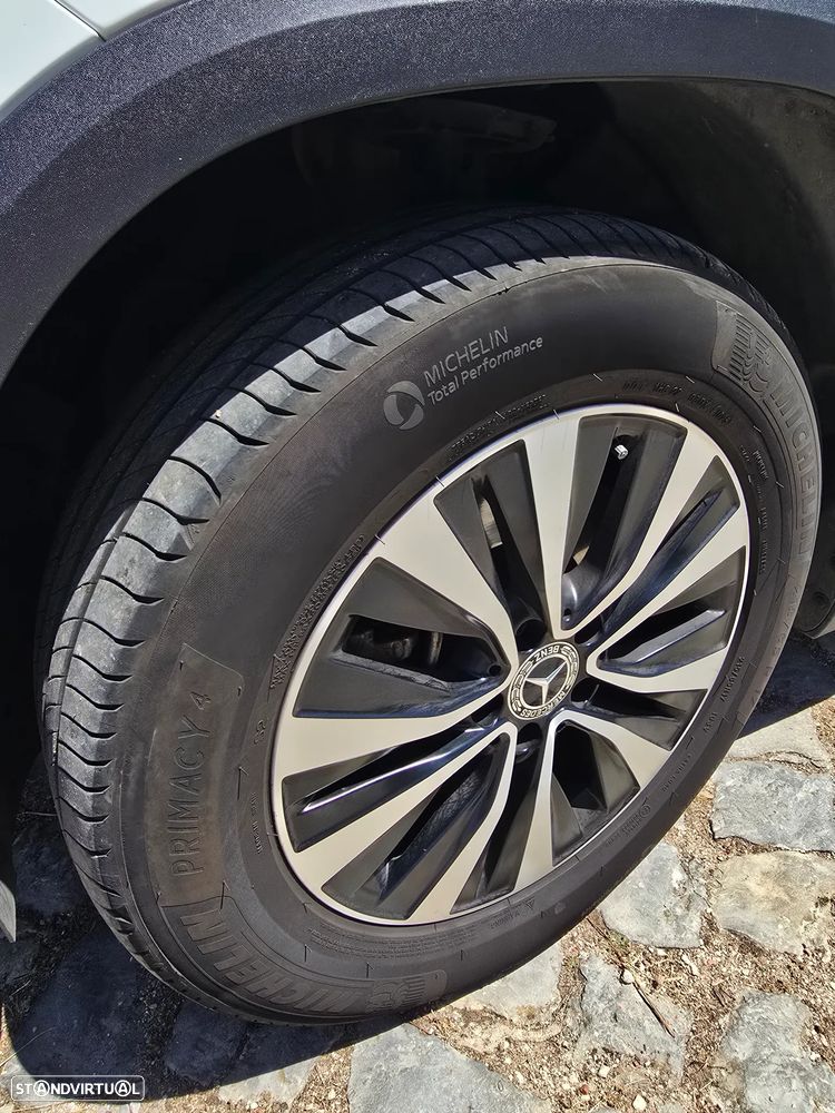 Mercedes-Benz GLA 220 d Style - 11
