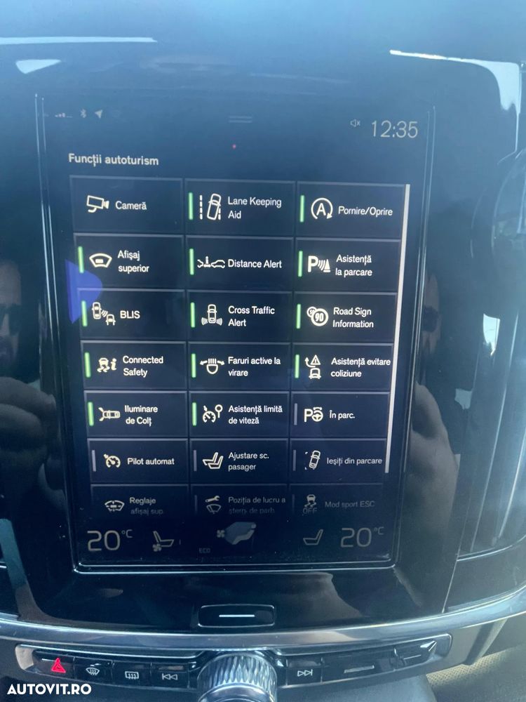 Volvo V90 D5 AWD - 8