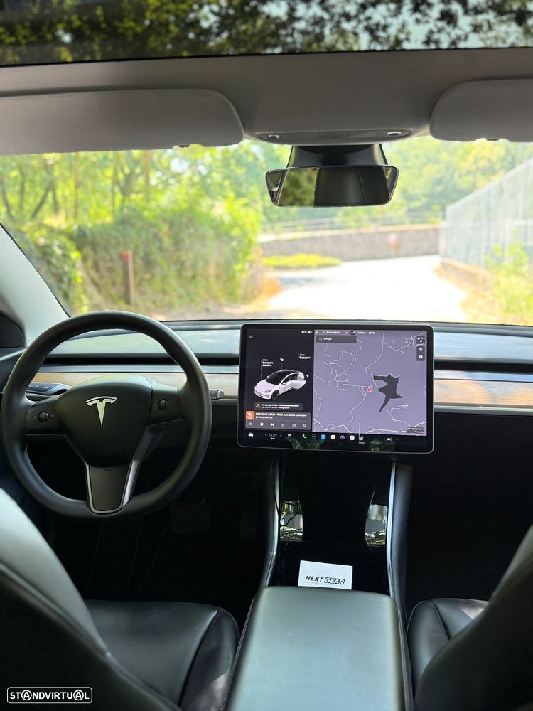 Tesla Model 3 Standard Range Plus RWD - 11