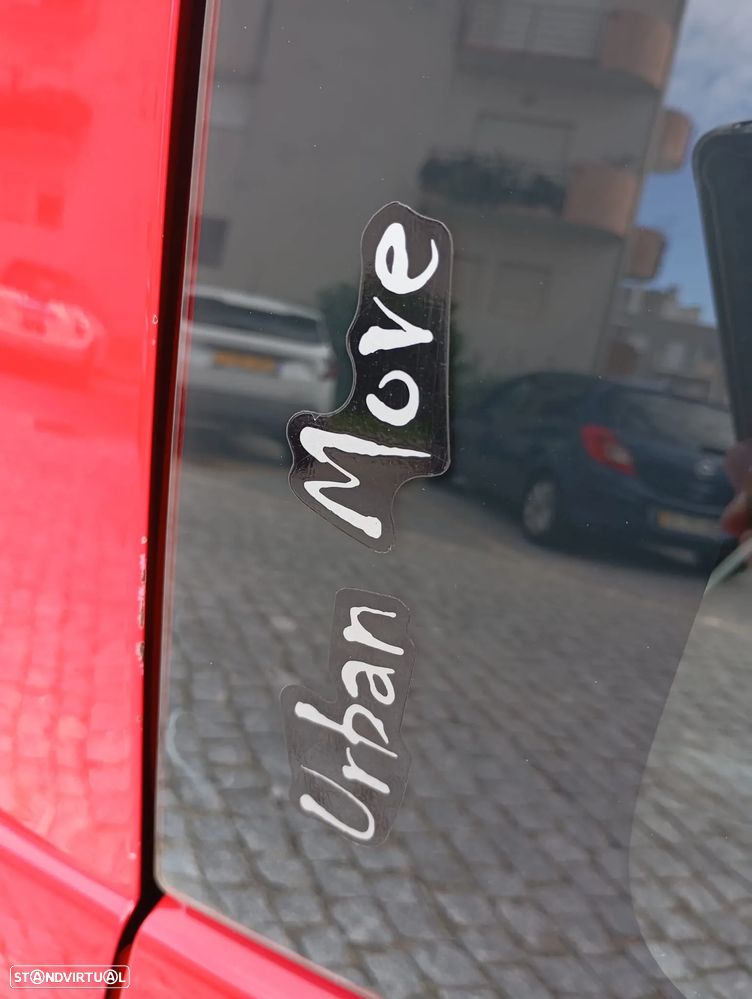 Peugeot 107 1.0 Urban Move - 9