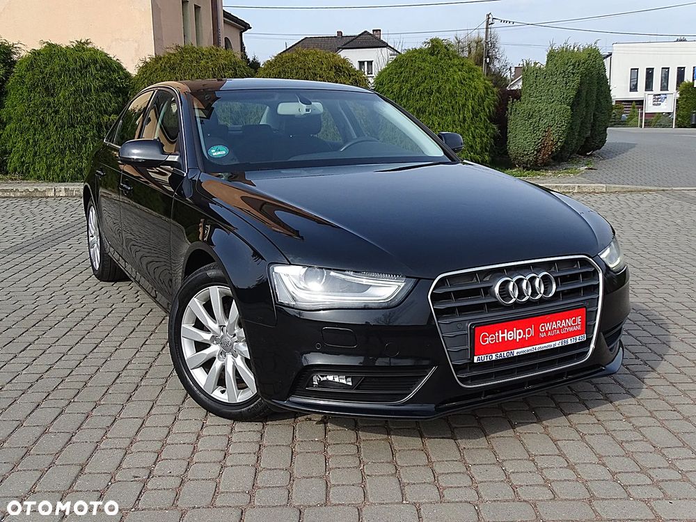 Audi A4 Limousine - 13