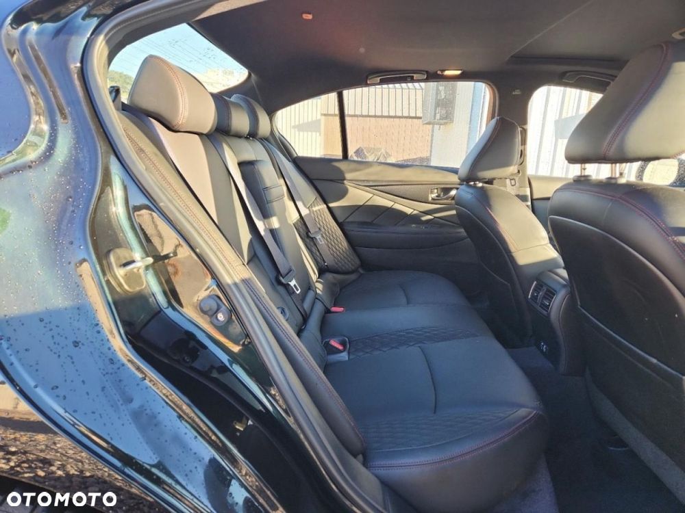 Infiniti Q50 - 9