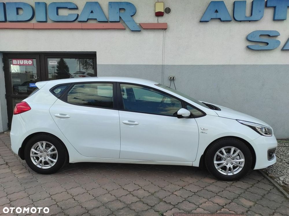 Kia Ceed - 7