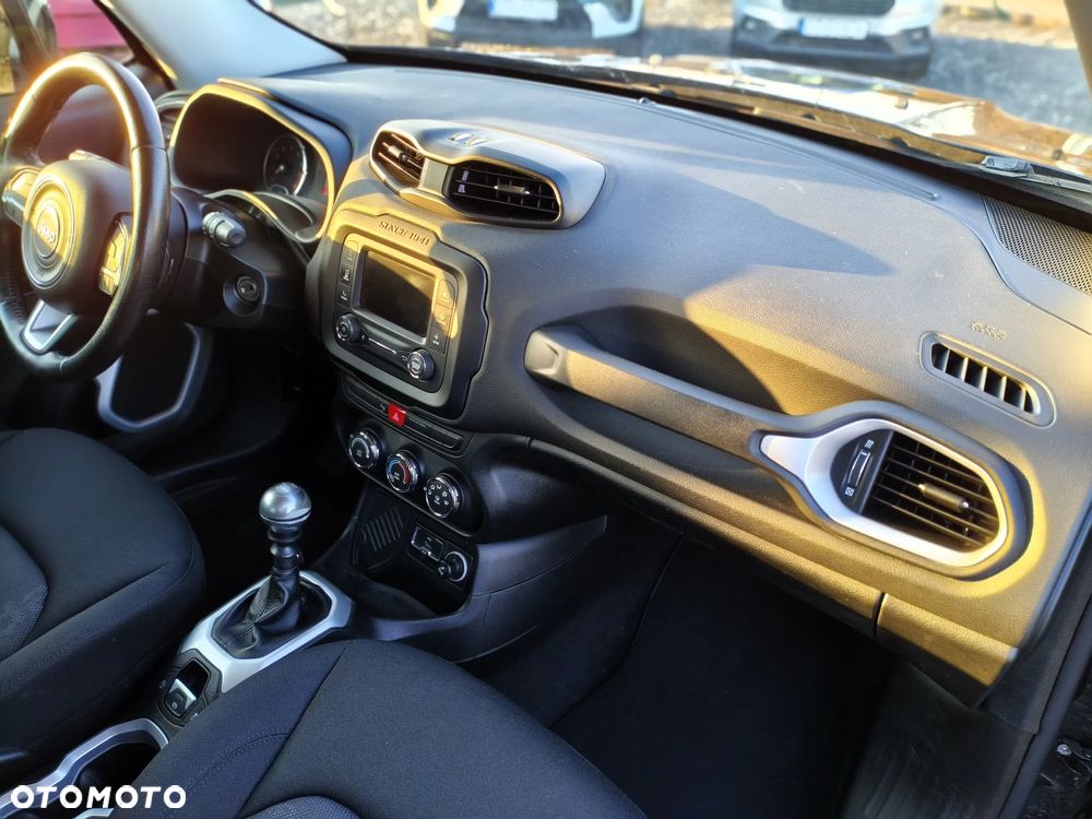 Jeep Renegade 1.4 MultiAir Longitude - 24