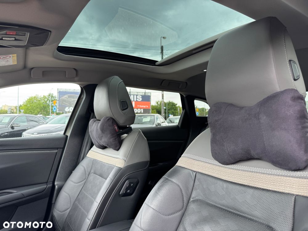 Citroën C5X 1.6 PHEV 225 Feel Pack EAT8 - 18