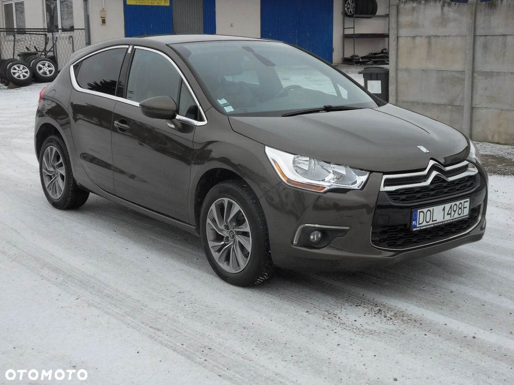 Citroën DS4 e-HDi 110 SoChic - 7
