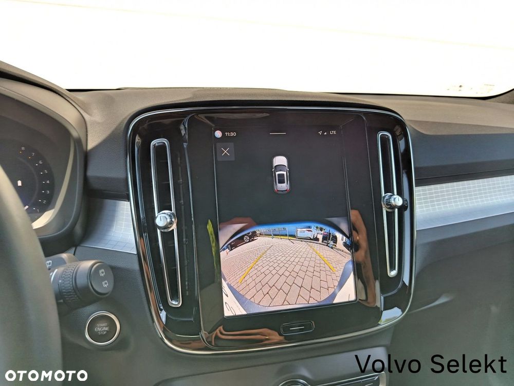 Volvo XC 40 - 18