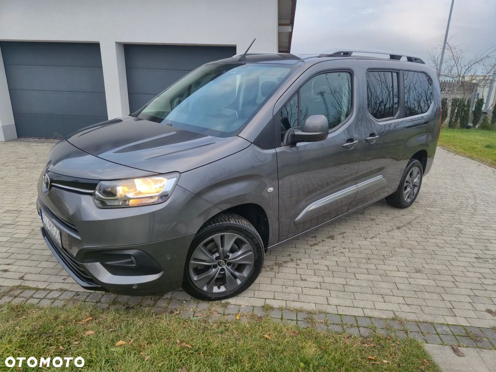 Toyota Proace City Verso 1.5 D-4D L2 Comfort - 1