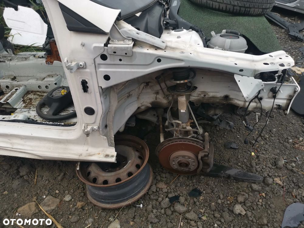 SEAT Leon III Ćwiartka Prawa Podłużnica