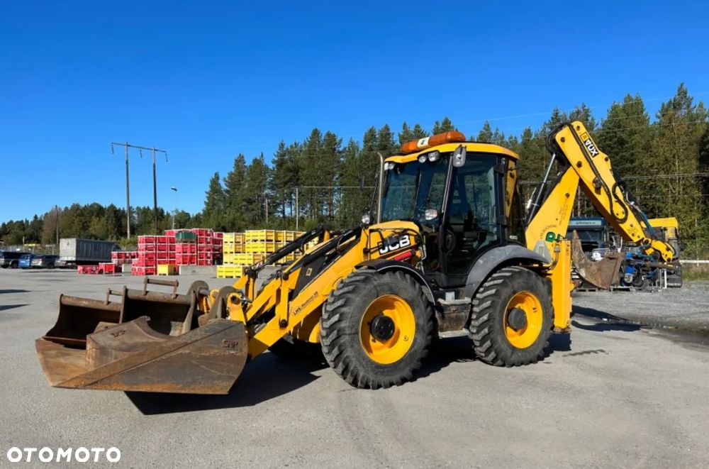 JCB 4CX - 8