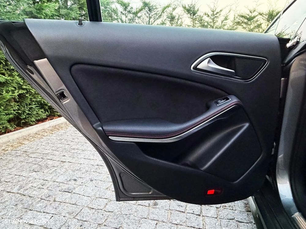 Mercedes-Benz CLA 220 (CDI) d 7G-DCT AMG Line - 22