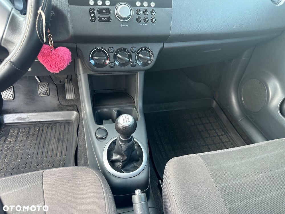 Suzuki Swift - 16