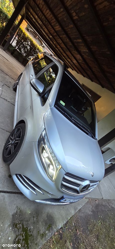 Mercedes-Benz Klasa V 250 d Exclusive 7G-Tronic - 2