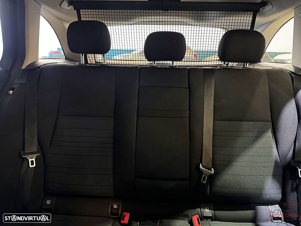 Mercedes-Benz C 180 d Exclusive Aut. - 24