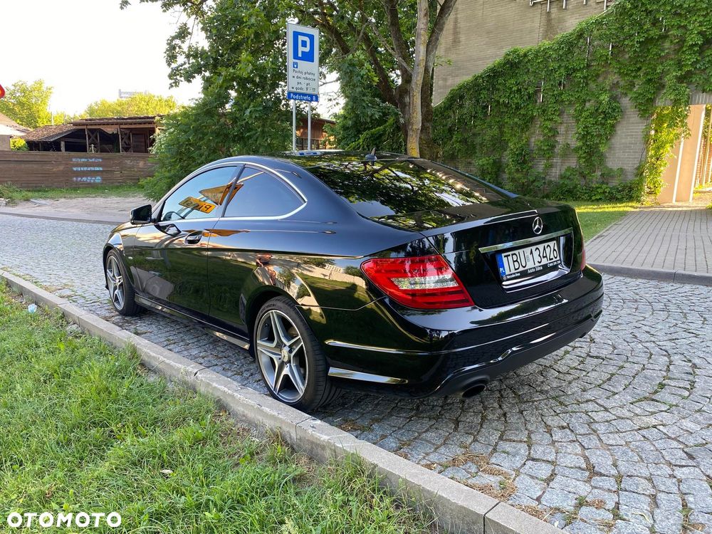 Mercedes-Benz Klasa C 180 Coupe BlueEFFICIENCY - 3