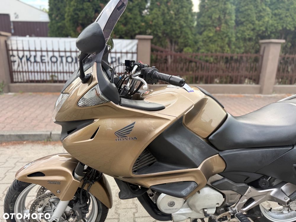 Honda Deauville - 22