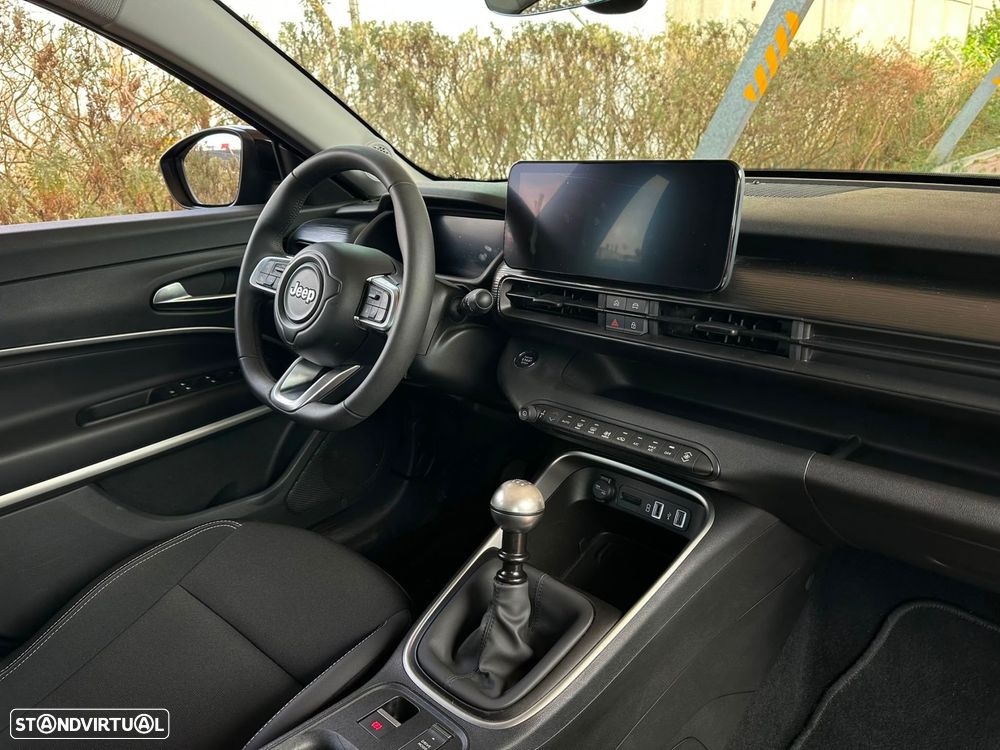Jeep Avenger 1.2 TG Summit - 14