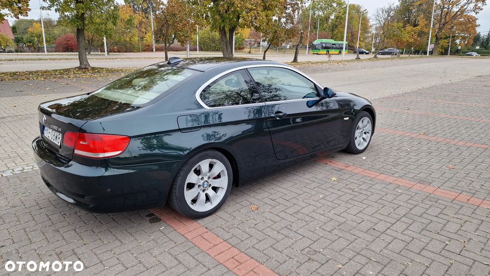 BMW Seria 3 330xi - 4