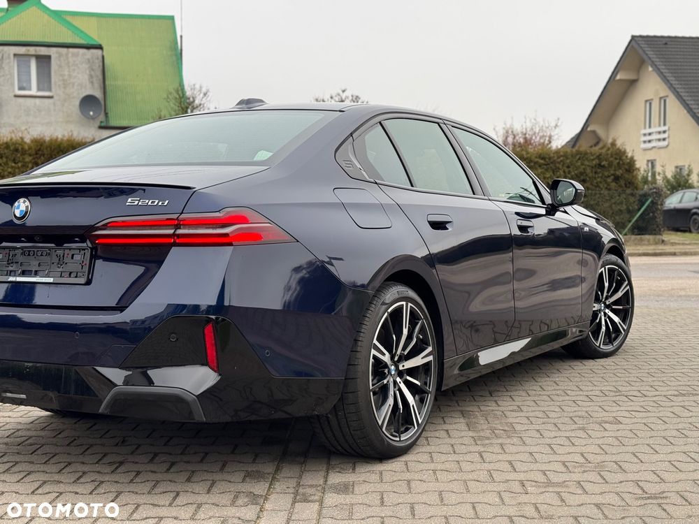 BMW Seria 5 520d - 16