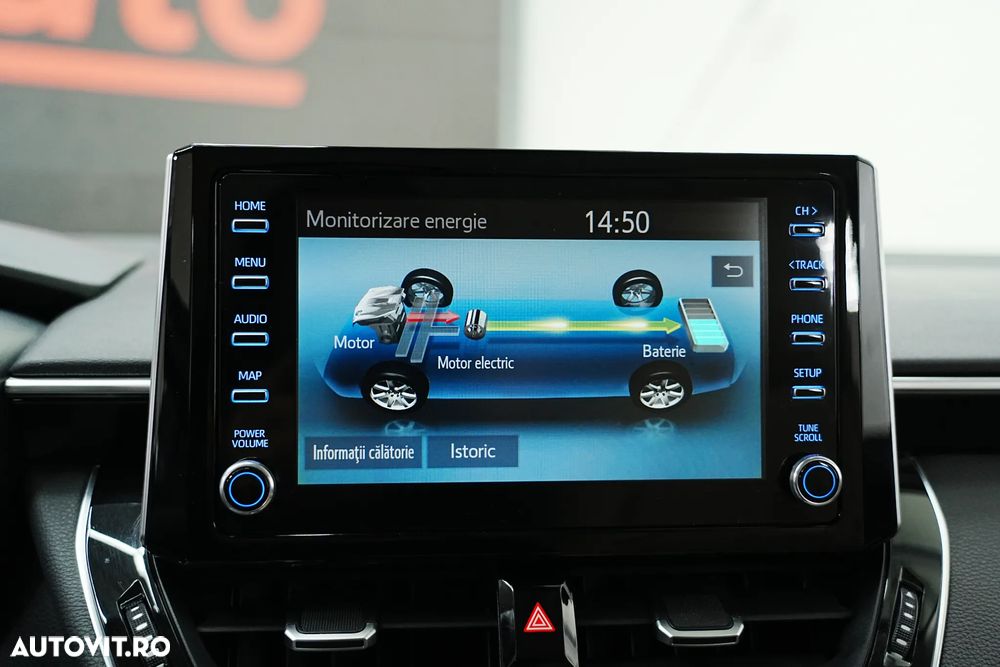 Toyota Corolla 1.8 HSD TS Exclusive - 28