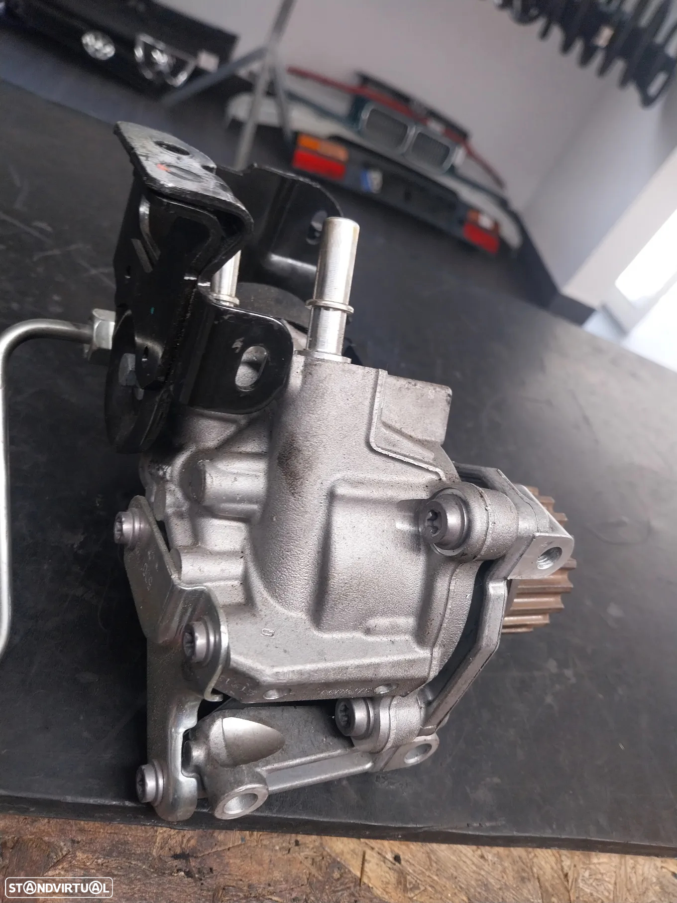 Bomba injectora Renault Clio IV 1.5 dci Ref: 167001056R - 5