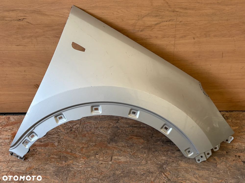 Błotnik przedni prawy Kia Sportage III 10- - 1