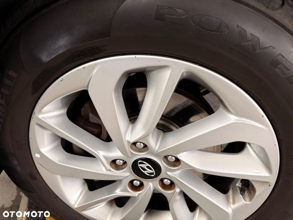 Hyundai Tucson - 16