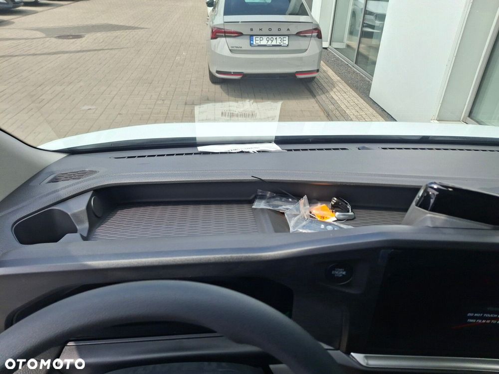 Volkswagen Transporter Furgon 2.0 TDI 150 KM automat - 27