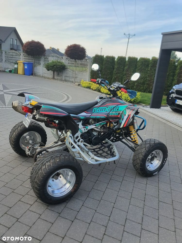Can-Am DS - 3