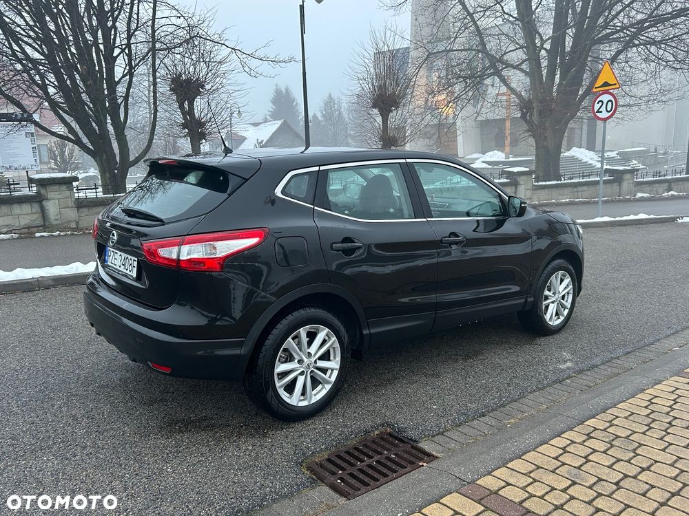 Nissan Qashqai 1.6 Tekna - 19