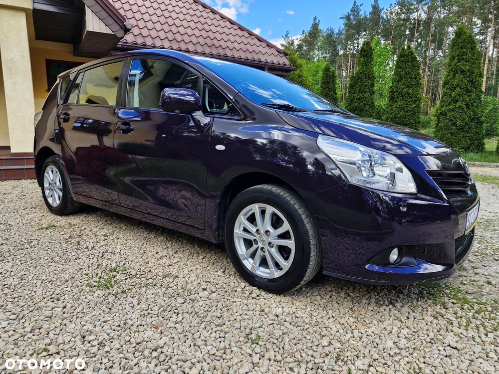 Toyota Verso 1.8 Sol EU5 - 17