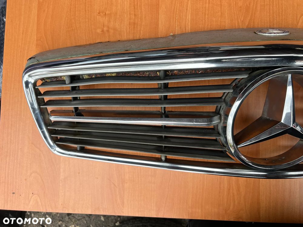 GRILL ATRAPA CHŁODNICY  MERCEDES SLC W107 C107 R107 - 7