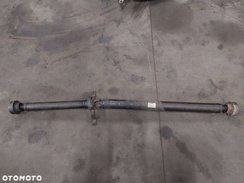 WAŁ NAPĘDOWY AUDI A6 C5 2.5 TDI AUTOMAT 4B0521106F - 1